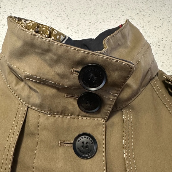 Authentic Burberry Prorsum Cropped jacket - Picture 6 of 12